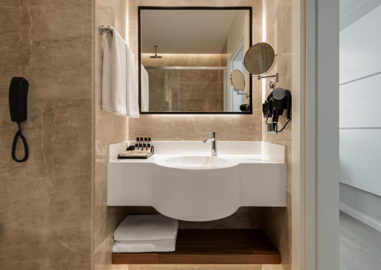 Gleam Collection Hotel อิสตันบูล ภายนอก รูปภาพ Bathroom